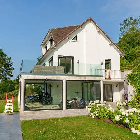 Superb With Sea View, Swimming Pool * Бенервиль-сюр-Мер