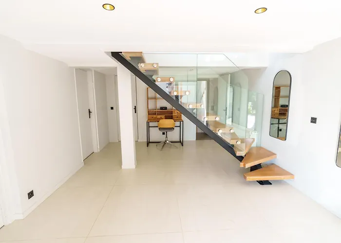 Βίλα Superb With Sea View, Swimming Pool Bénerville-sur-Mer