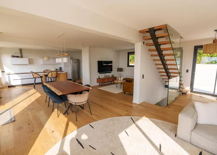 Superb With Sea View, Swimming Pool Βίλα Bénerville-sur-Mer